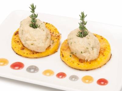 Crème de morue sur tranche de polenta